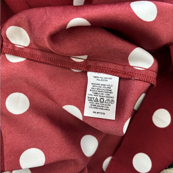 Ann Taylor Burgundy Polka Dot Sleeveless Blouse with Neck Tie - Picture 7 of 8